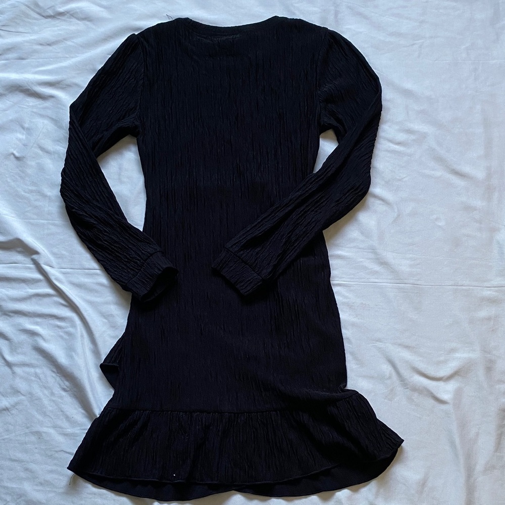 Chic Black Long Sleeve Dress - Picture 6 of 14